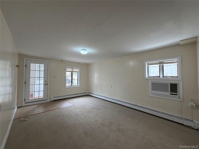 624 W Beech Street, Long Beach, NY 11561