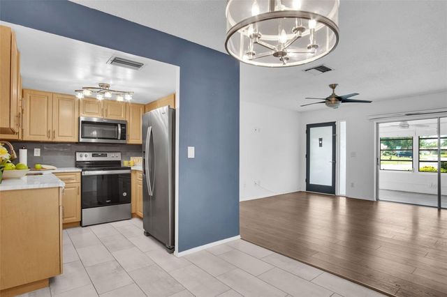 2828 HIGHLANDS BOULEVARD A, Palm Harbor, FL 34684