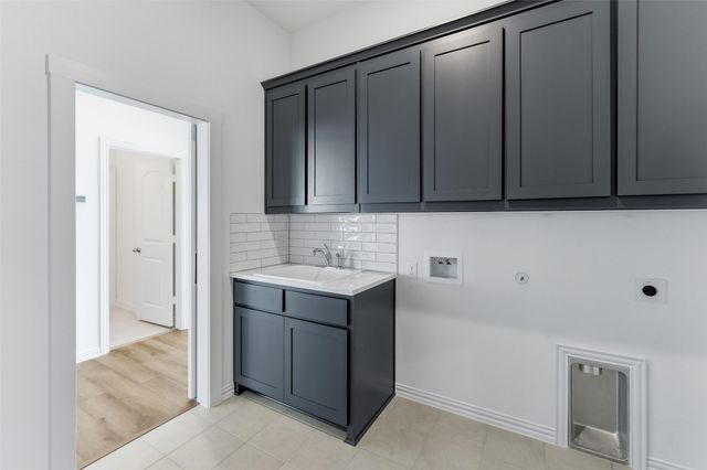 405 Hayden Faith Court, Springtown, TX 76082