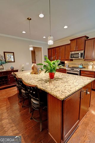 2680 Middlecreek Way, Cumming, GA 30041