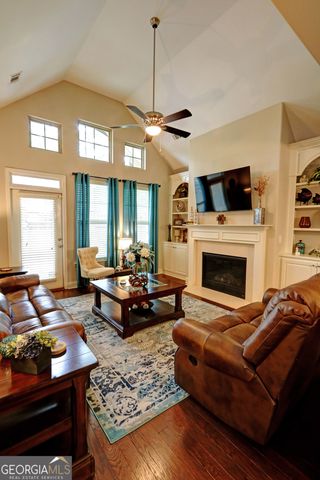 2680 Middlecreek Way, Cumming, GA 30041