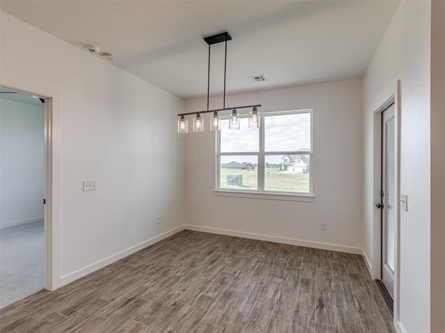 9309 NW 145th Place, Yukon, OK 73099