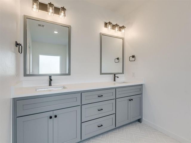 9309 NW 145th Place, Yukon, OK 73099