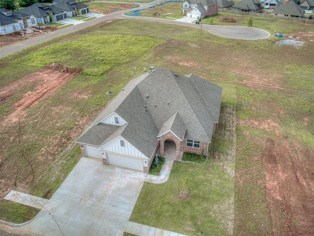 9309 NW 145th Place, Yukon, OK 73099