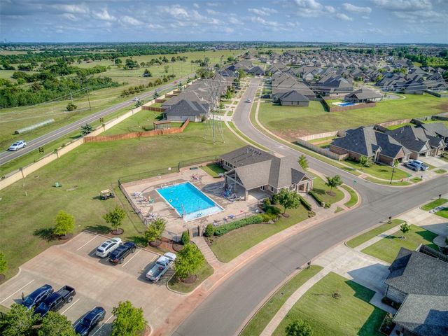 9309 NW 145th Place, Yukon, OK 73099