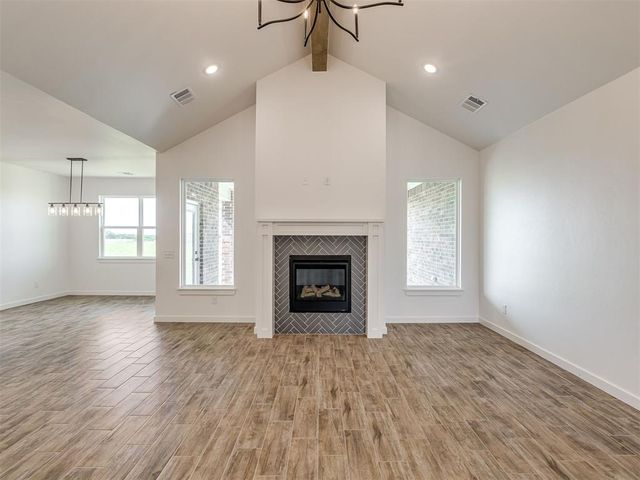 9309 NW 145th Place, Yukon, OK 73099