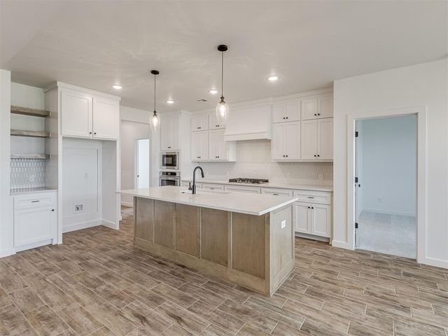 9309 NW 145th Place, Yukon, OK 73099