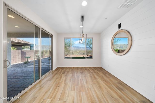 13474 E Silverra Place, Tucson, AZ 85747