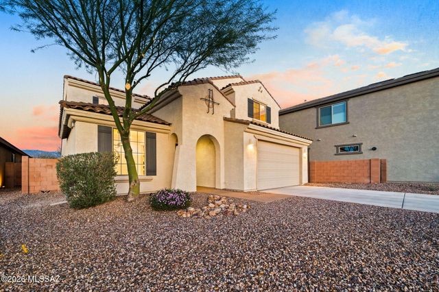 13474 E Silverra Place, Tucson, AZ 85747