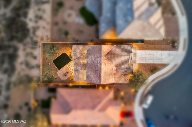 13474 E Silverra Place, Tucson, AZ 85747