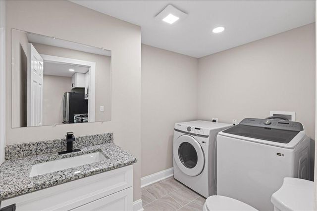20 CHURCH ST, Penns Grove, NJ 08069