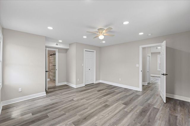 20 CHURCH ST, Penns Grove, NJ 08069