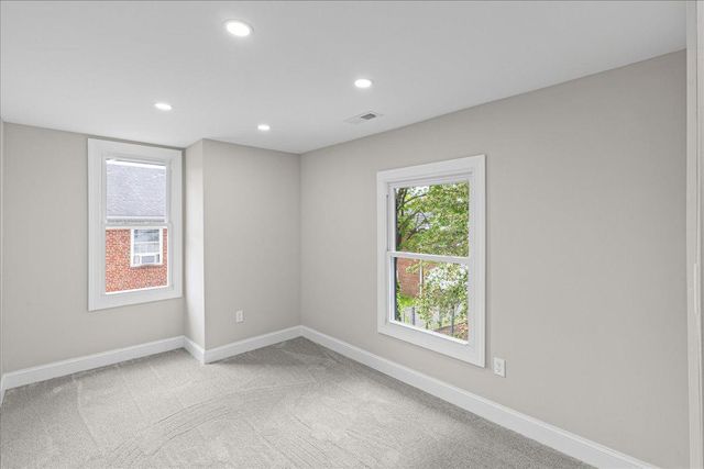 20 CHURCH ST, Penns Grove, NJ 08069