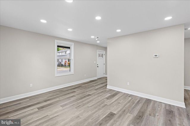 20 CHURCH ST, Penns Grove, NJ 08069