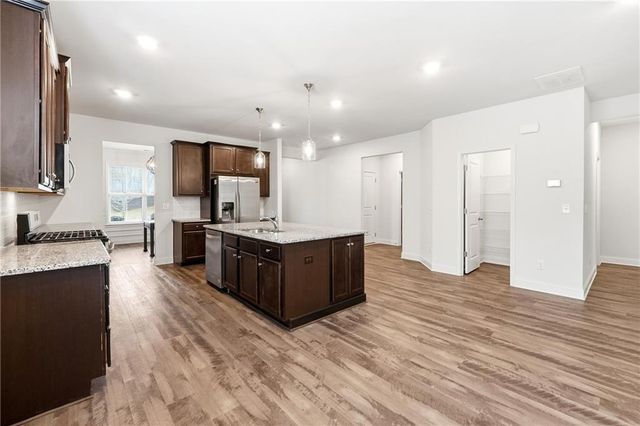 151 Rolling Hills Place, Canton, GA 30114