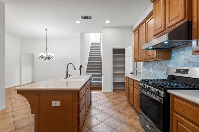 2127 Clear Lake PL, Round Rock, TX 78665