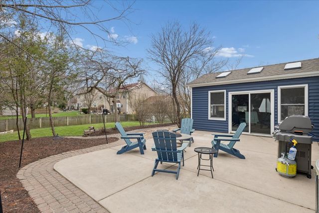 1237 Churchill Road, Bartlett, IL 60103