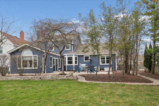 1237 Churchill Road, Bartlett, IL 60103