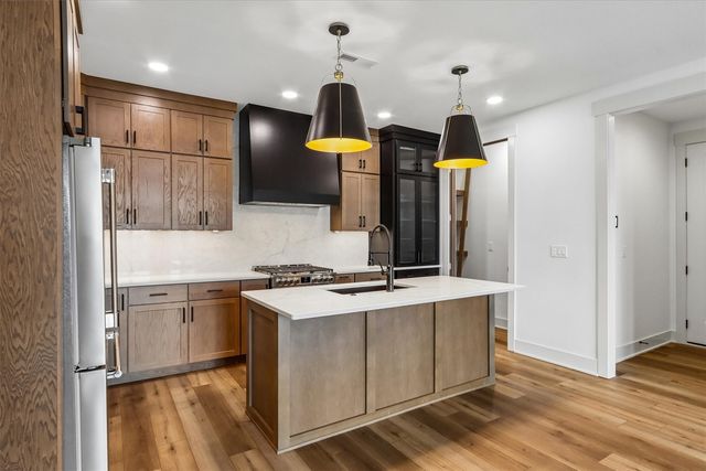 1903 Country Club Drive, Coralville, IA 52241