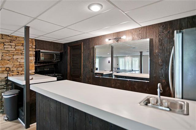 12600 Overbrook Road, Leawood, KS 66209