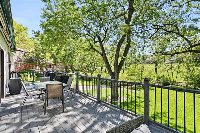 12600 Overbrook Road, Leawood, KS 66209