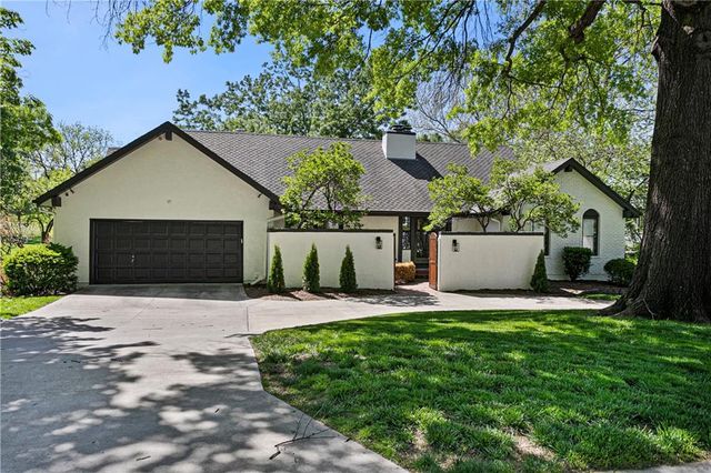 12600 Overbrook Road, Leawood, KS 66209