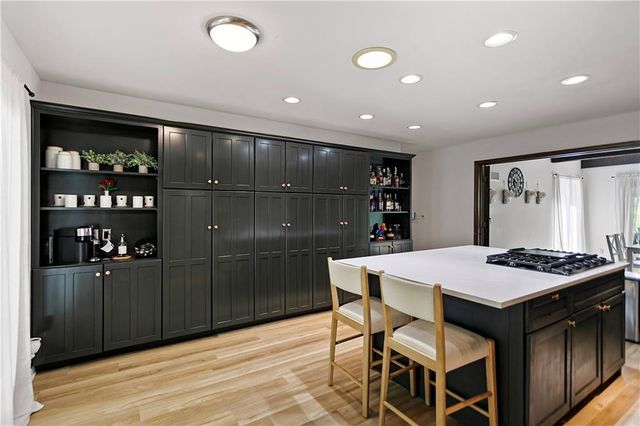 12600 Overbrook Road, Leawood, KS 66209