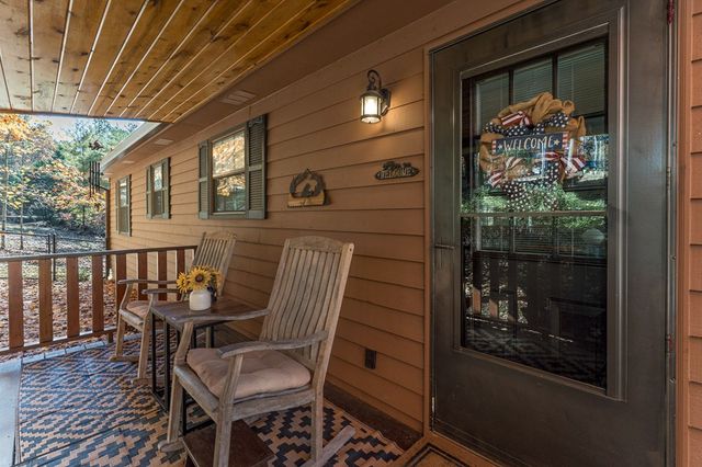 9 Settlers Crossing Way, Murphy, NC 28906