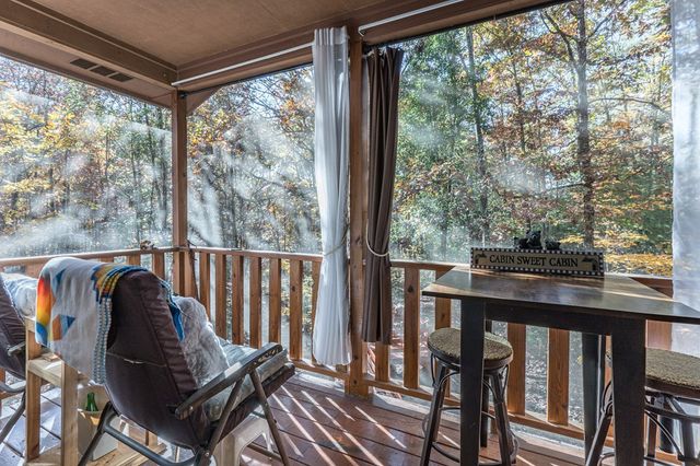 9 Settlers Crossing Way, Murphy, NC 28906