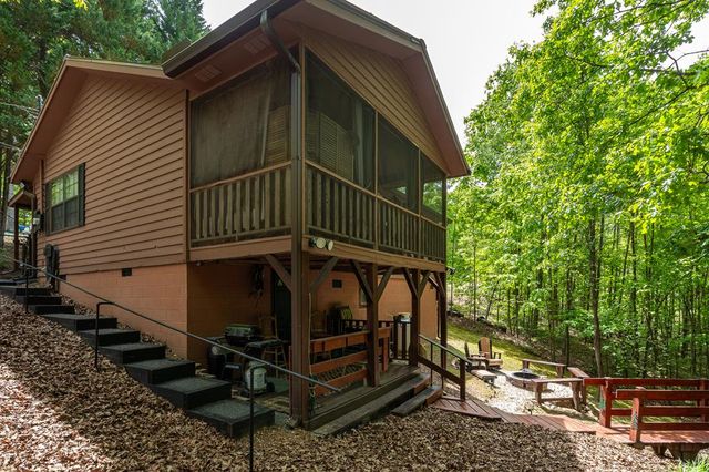 9 Settlers Crossing Way, Murphy, NC 28906