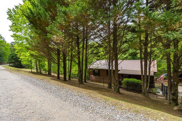 9 Settlers Crossing Way, Murphy, NC 28906