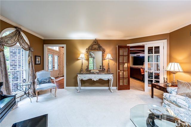 264 Cobblestone Dr, Hempfield Twp, PA 15601