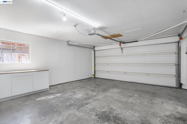 316 Fair Haven Rd, Alameda, CA 94501