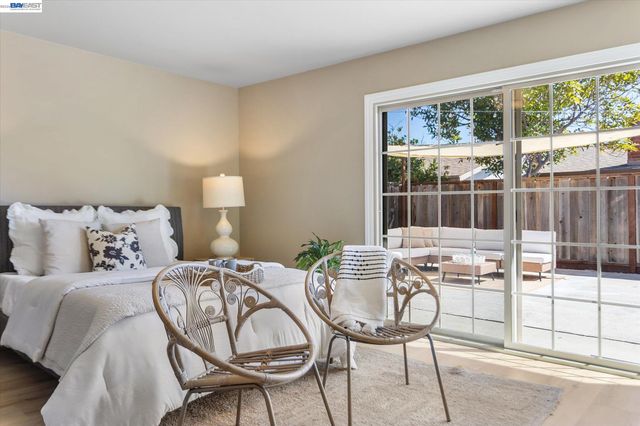 316 Fair Haven Rd, Alameda, CA 94501