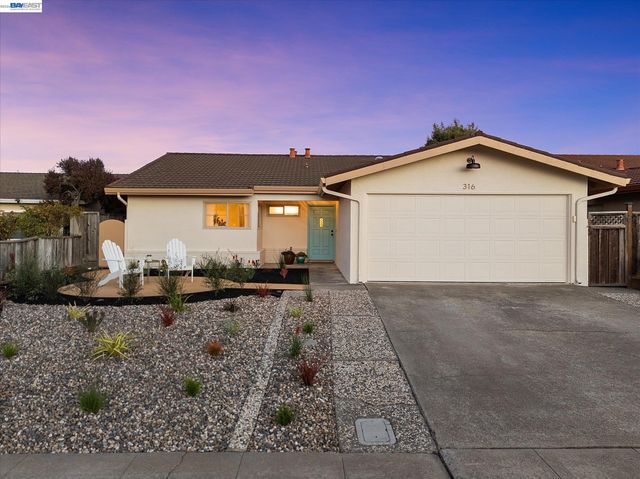 316 Fair Haven Rd, Alameda, CA 94501
