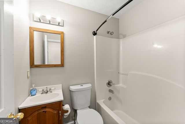 5011 Weaver Road, Gainesville, GA 30507