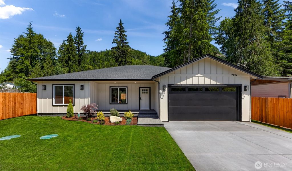 7934 Oregon Trail, Maple Falls, WA 98266