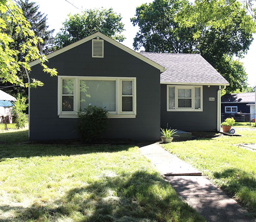 2466 N Goodlet Avenue, Indianapolis, IN 46222