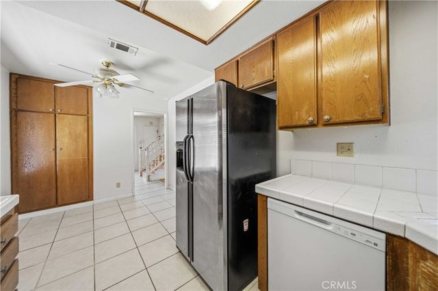 2817 Dartmouth, Lancaster, CA 93536