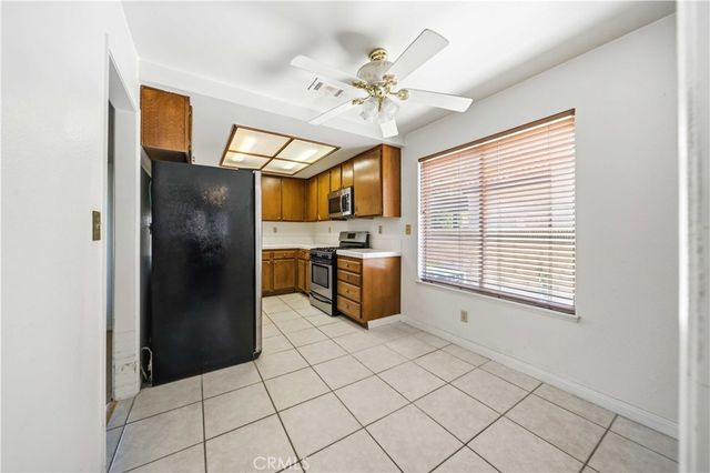 2817 Dartmouth, Lancaster, CA 93536
