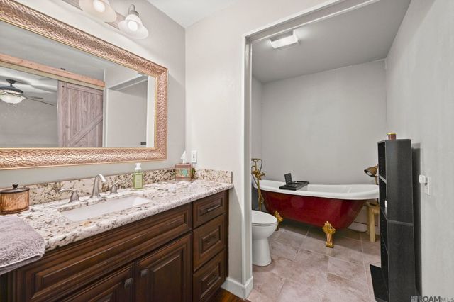 324 Janmar St, Denham Springs, LA 70726
