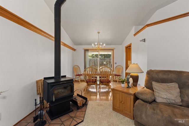 1639 N Interlachen Way, Meridian, ID 83646