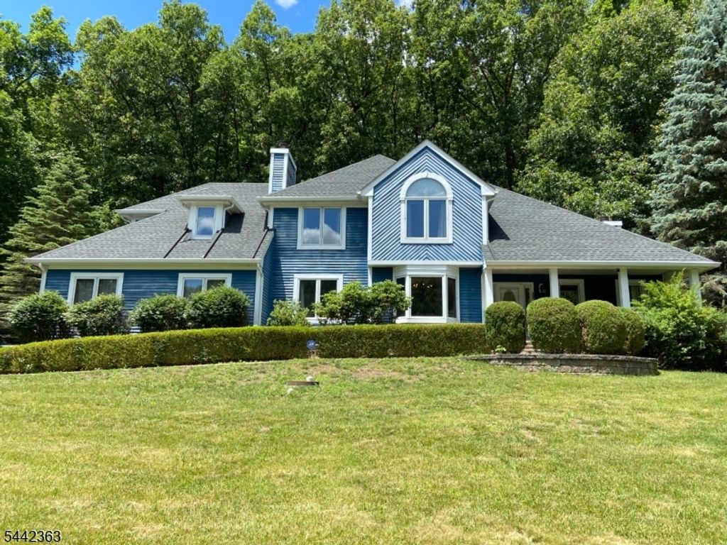 39 Radcliffe Dr, Sparta Twp., NJ 07871