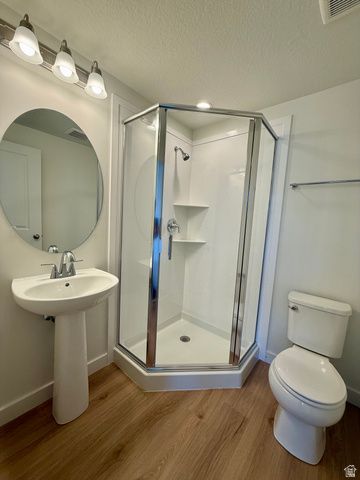 1688 N 1600 W, Layton, UT 84041