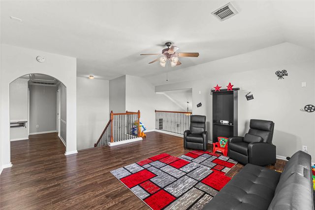 2701 Shallow Falls Court, Pearland, TX 77584