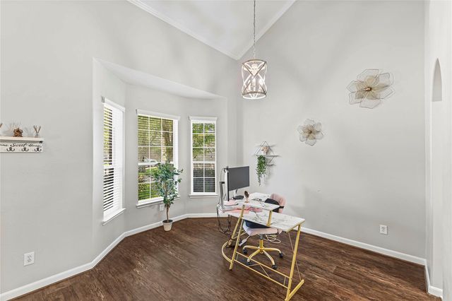 2701 Shallow Falls Court, Pearland, TX 77584
