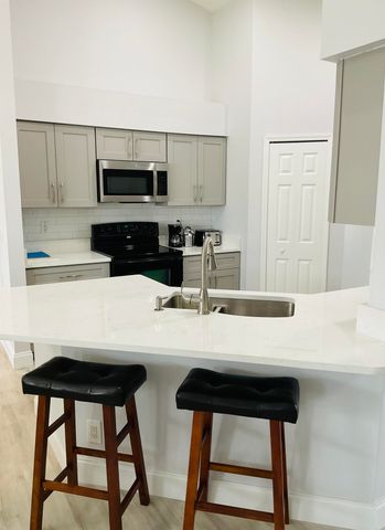 854 SW Paar Drive, Port St. Lucie, Port St Lucie, FL 34953