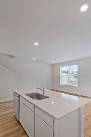 1019 Biscayne St, White House, TN 37188
