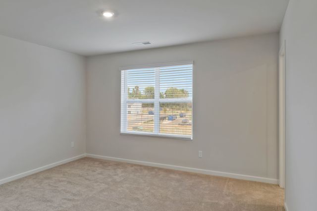 1019 Biscayne St, White House, TN 37188