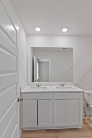 1019 Biscayne St, White House, TN 37188